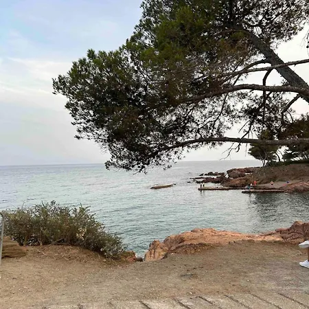 아파트 Saint-raphael