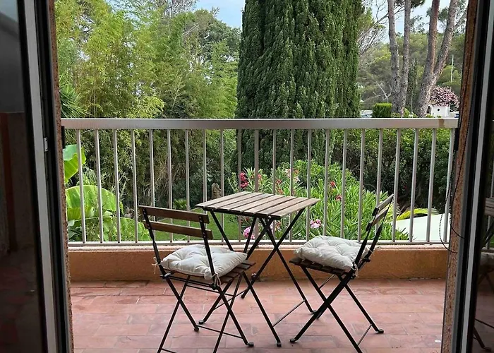 Saint-raphael Апартаменты *